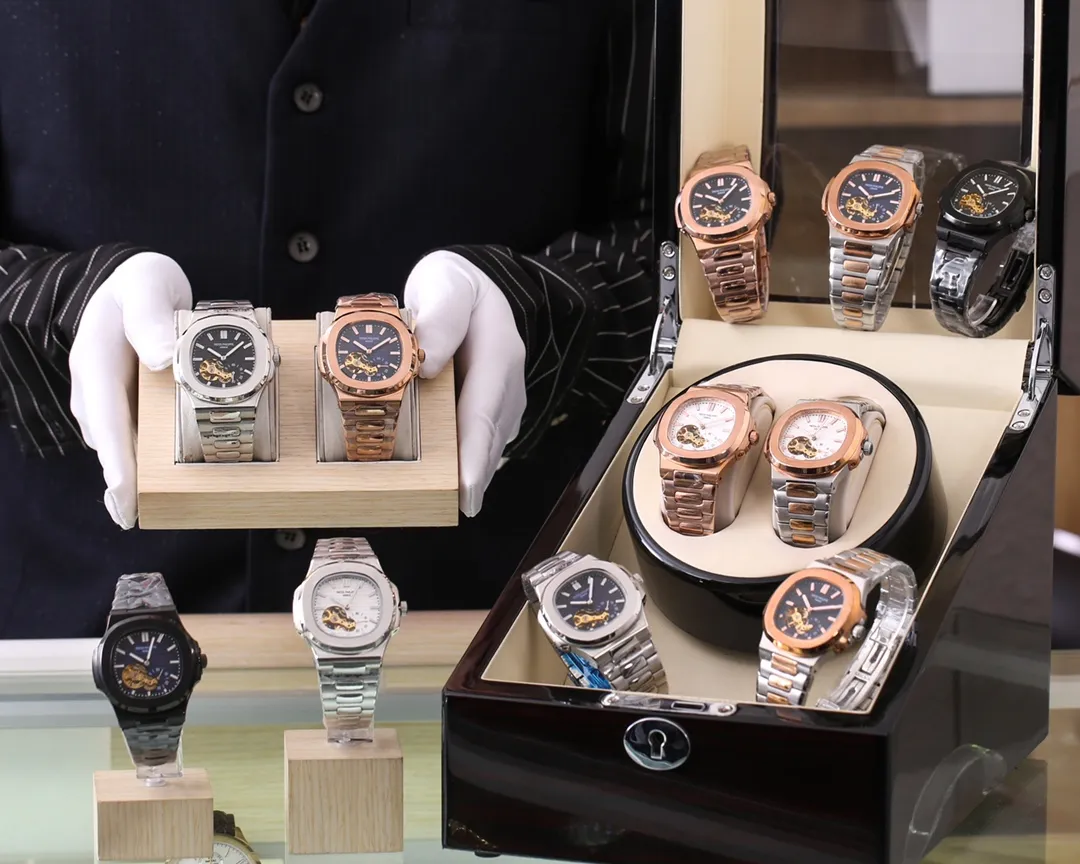 【Foreign trade import】💰880/680! Patek Philippe (extremely noble and wise work) Parrot Many products - hot styles are coming🔥🔥Latest models💪 [Type]: Exquisite men's watch (more excellent) Best design [Strap]: 316L stainless steel strap (more comfortable) real men wear [Movement]: Top mechanical movement (stable) [Material]: Mineral super mirror (more wear-resistant) Smart style, thick and strong, special design Returning with great reputation. Size: 43mm in diameter and 13mm thick. Smart launch! Welcome to reprint!